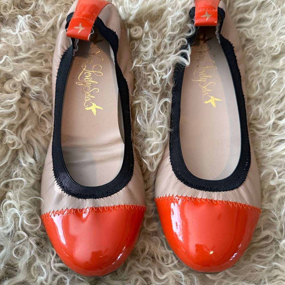 Stylish Beige and Orange Women's Flats - Picture 2 of 5